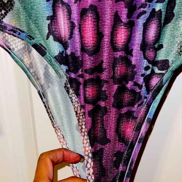 NWT FASHION NOVA MESH 2 PIECE LEGGING SET - Picture 1 of 10